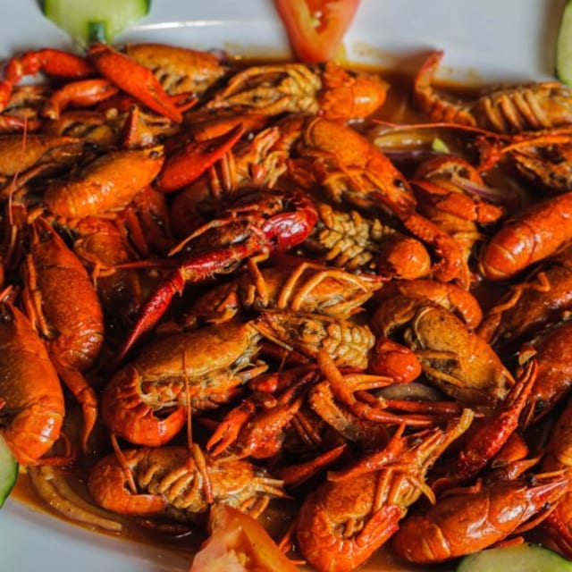 Charola De Langostinos Platter.