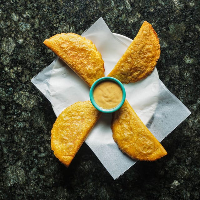 Empanadas De Camarón 4.