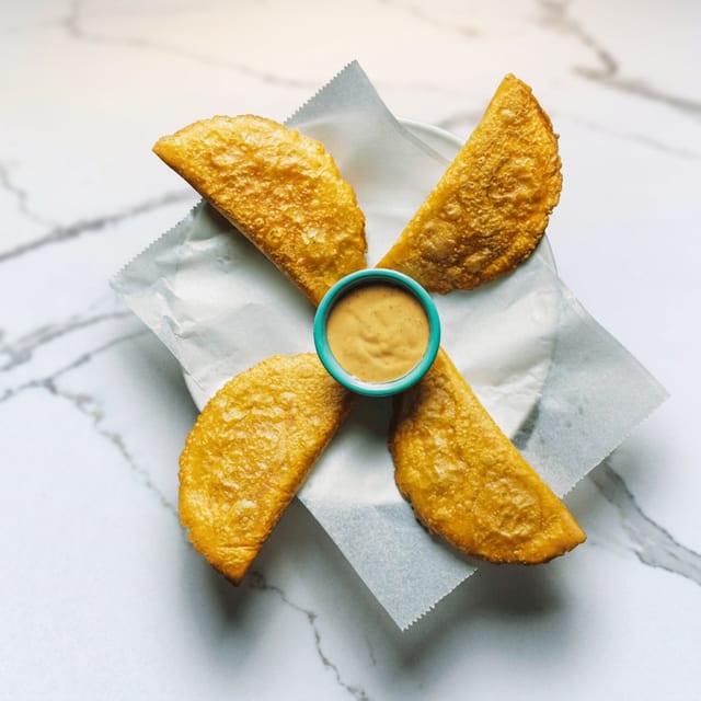 Empanadas De Camarón 4.